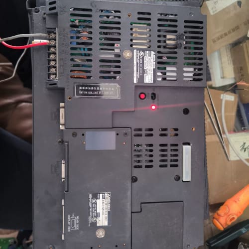 三菱触摸屏 A970GOT-TBA-CH 含A9GT-QBU--议价商品