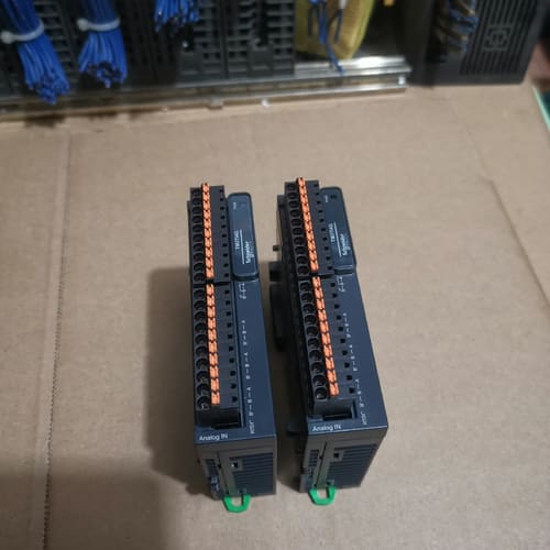 TM3TI4G原装正品施耐德模块,全新的配电箱里拆机98-9--议价商品