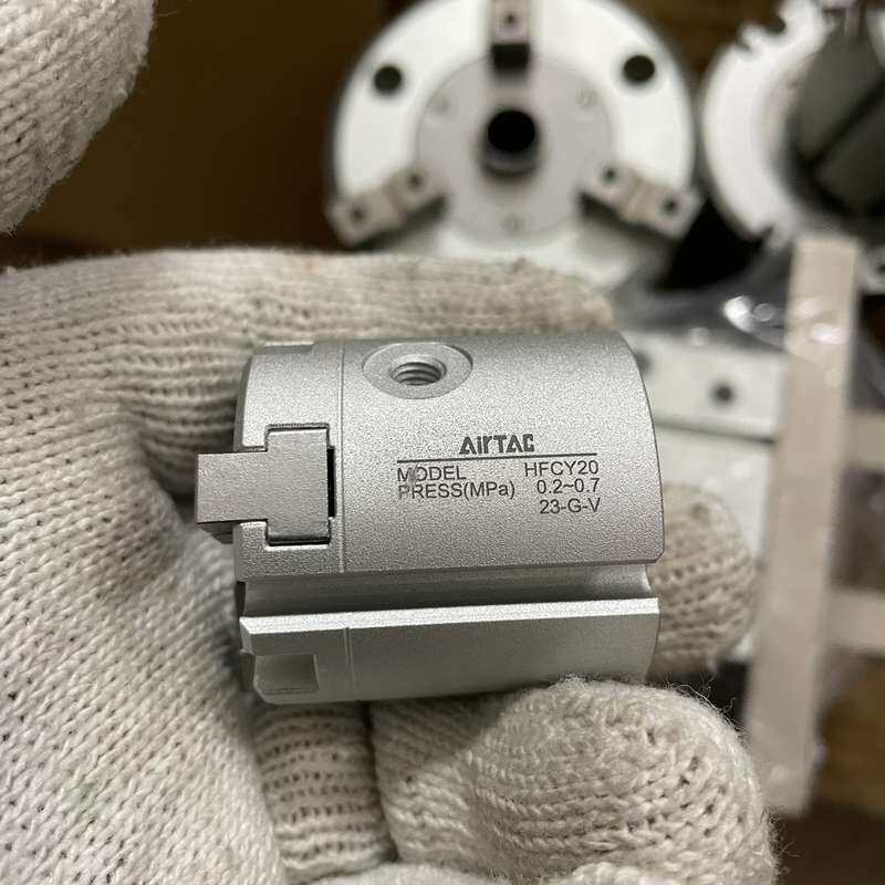 HFCY20 亚德客三抓气缸 压力0.2-0.7MPa 功能--议价商品