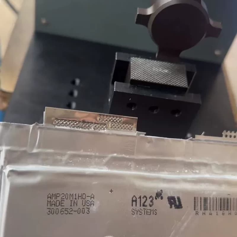 超声波金属焊接机,软包现场焊接,效果可见,大功率焊接牢固,可