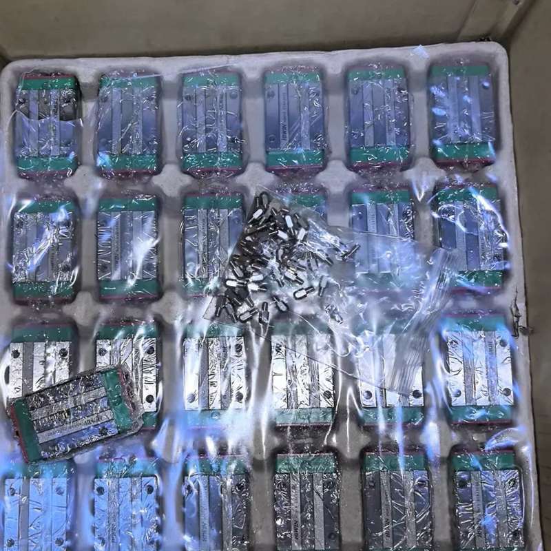 GH15CA滑块,全新未使用,单价45元。需要的联系,具体--议价商品
