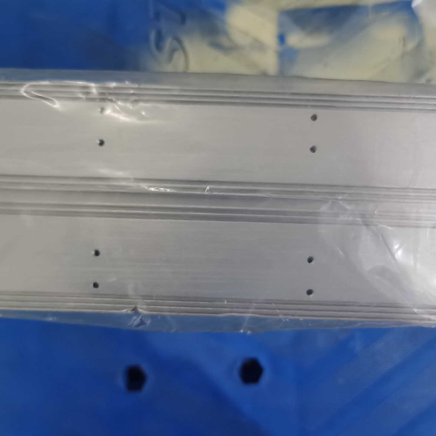 议价--全新原装RAIDON SR3855-4S-S6R硬盘阵列卡
