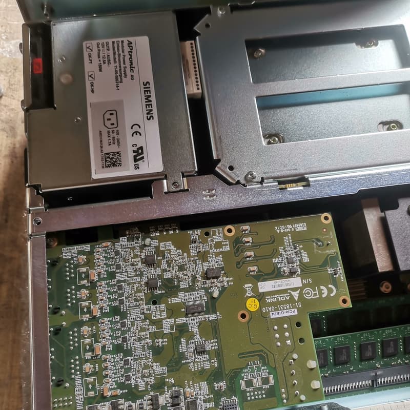 西门子工业控制主板,带ADLINK PCle-GIE74网卡--议价商品