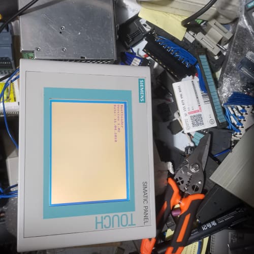 6AV6 642-0BC01-1AX1原装正品西门子触摸屏,--议价商品