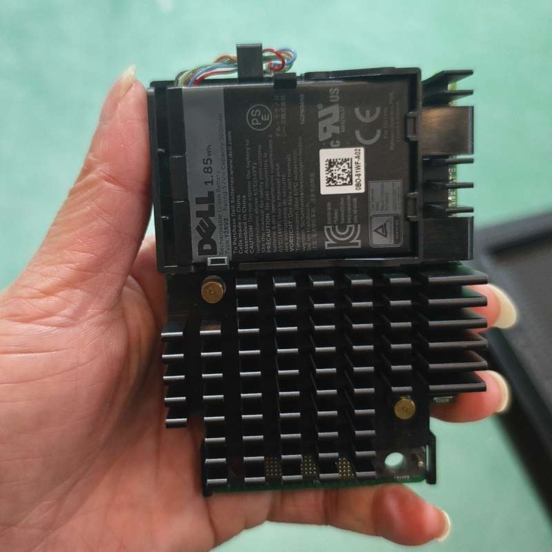 Dell/戴尔 H740P 8G MINI阵列卡,型号008--议价商品