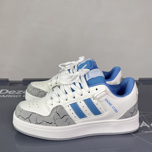 鞋子男ins潮新款情侣超火面包鞋运动滑板鞋小白鞋男女低帮休闲鞋