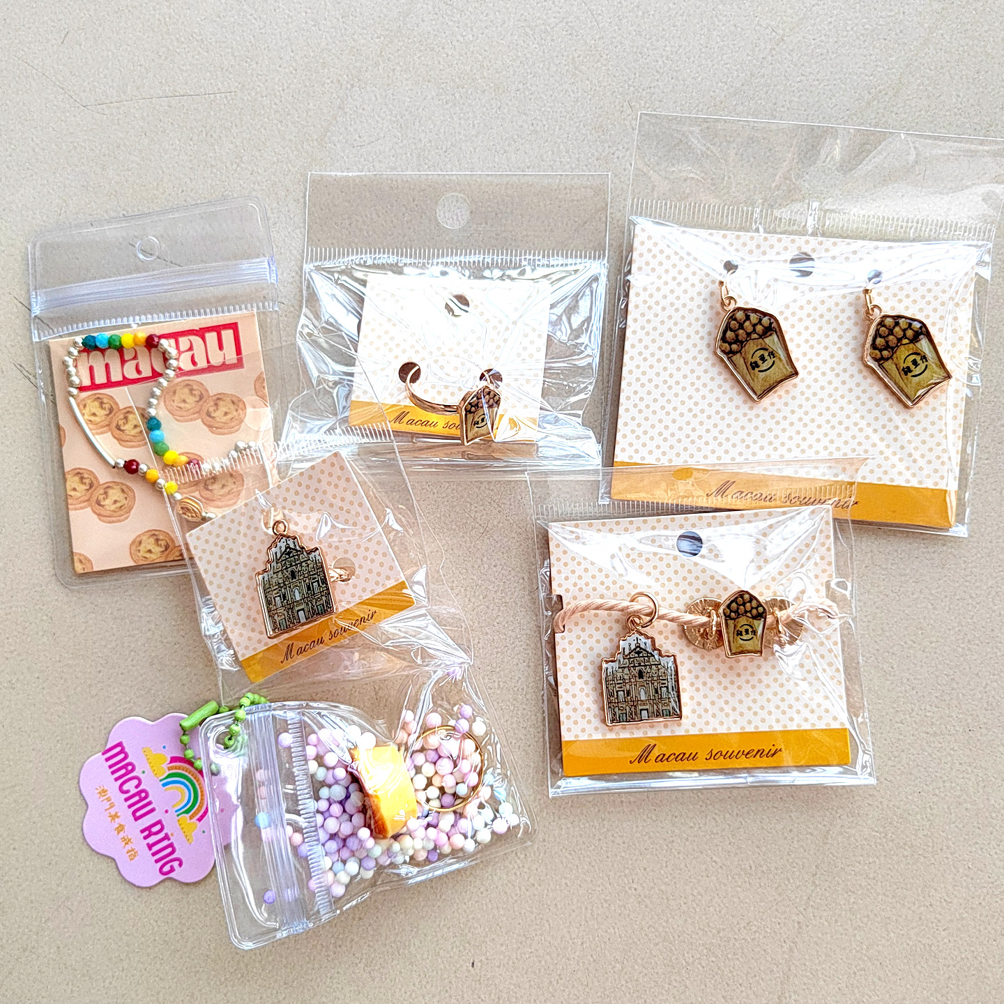 MACAU葡挞菠萝包耳环纪念手饰品