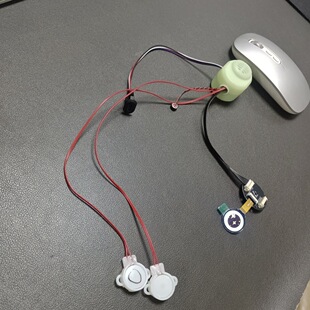 智能AI盒子带眼睛版本人工智能硬件大模型聊天机芯玩具配套