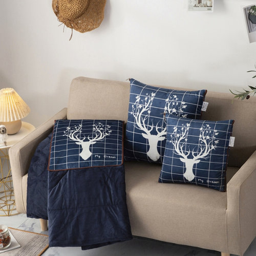 打开是被子，合起是抱枕