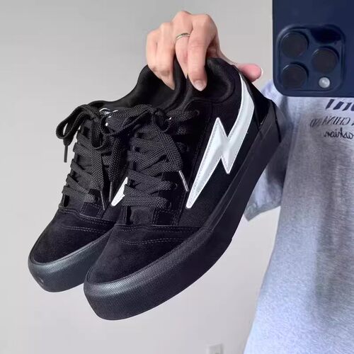 藏蓝闪电板鞋男士美式小众设计男鞋百搭爆款运动鞋春季潮鞋