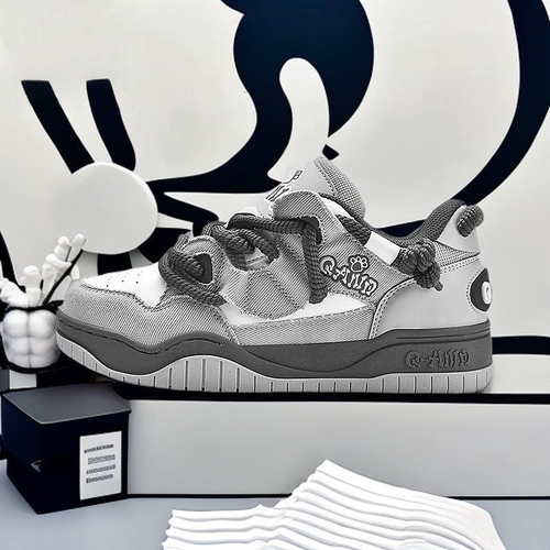 奇安达2026新款情侣面包鞋春季男鞋原创鞋子潮流厚底休闲板鞋