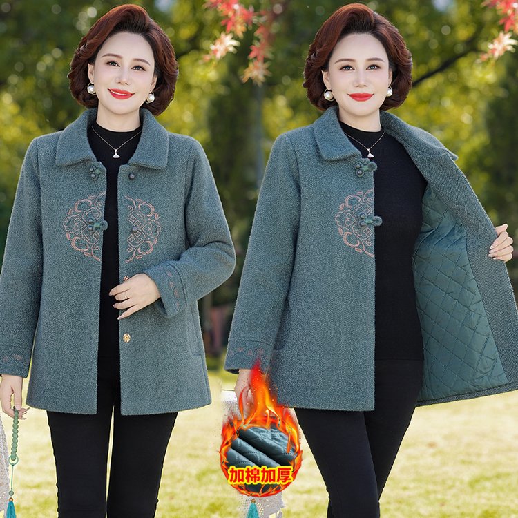 中老年人大码秋冬装加绒毛呢外套女洋气妈妈高贵加厚水貂绒大衣服