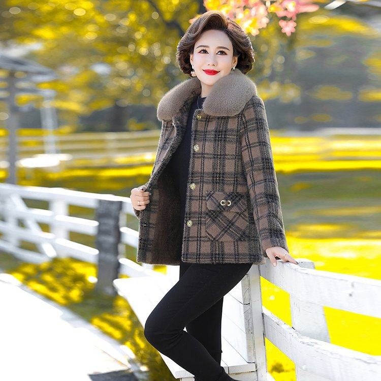 冬天妈妈冬装水貂绒棉衣外套中老年女短款毛呢大衣加绒加厚棉袄女