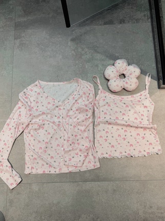 2026春季酱酱原创新款碎花开衫吊带背心短袖韩系套装家居服可外穿