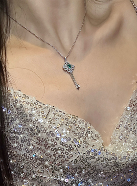 帕拉伊巴色锆石方钻钥匙锁骨链