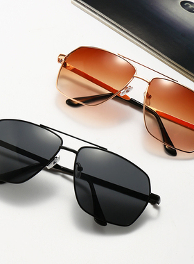墨镜飞行员太阳镜新款开车男士网红眼镜韩版专用紫外线偏光驾驶
