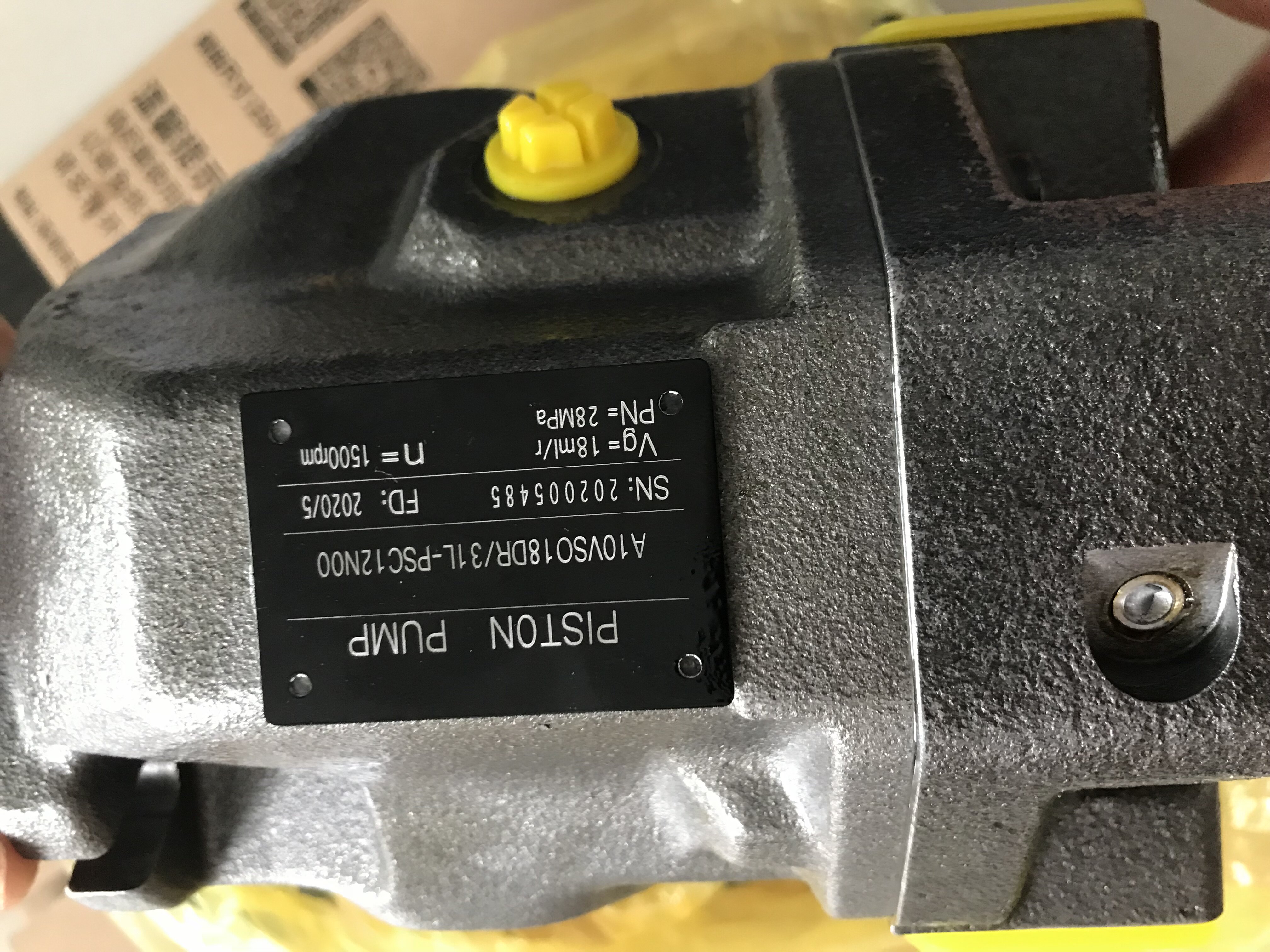 卡特柱塞泵a10vso18dr/31l-psv12n00高压油泵液压泵