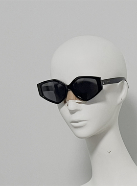 C和L 40229 意产板材超大框修脸太阳镜 菱形多边形墨镜 INS明星款