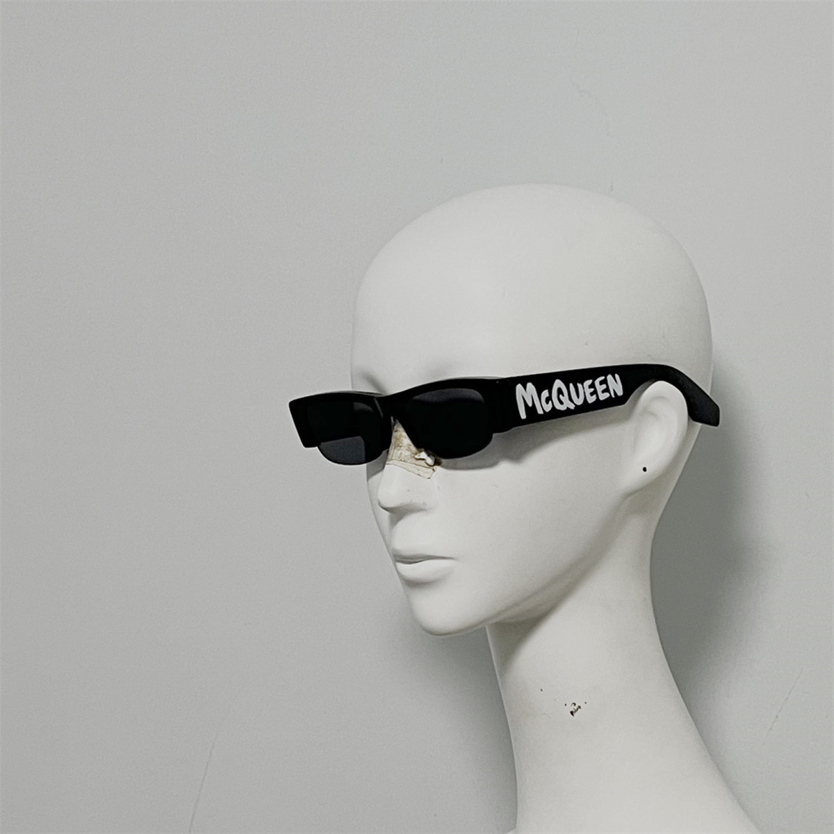 AM0404 英伦鬼才设计师 MQ主线方框修脸墨镜 意产板材半框太阳镜