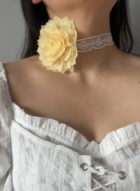 超仙气质温柔奶黄色花朵蕾丝choker项链锁骨链颈带少女甜美颈链