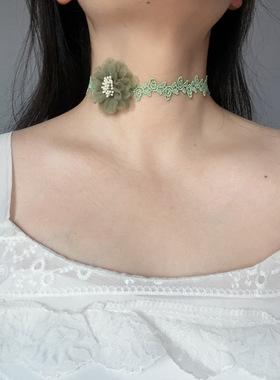 复古橄榄绿色蕾丝choker项圈山茶花朵脖子饰品超仙锁骨链短款颈带