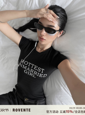 rovente 瘦瘦法则黑色印花T恤女夏简约修身收腰显瘦通勤短袖上衣