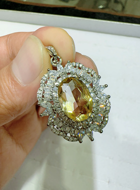 天然黄水晶吊坠晶体全净招财精工镶14×10mm女款锁骨链大颗粒