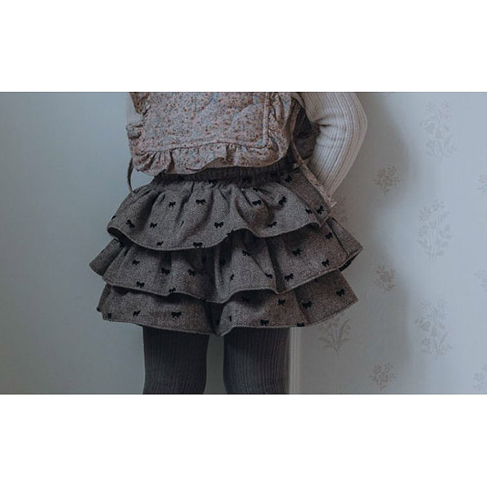 儿童蝴蝶结蛋糕短裙裤 ROA韩国南大门童装25冬款女童小童短裤079