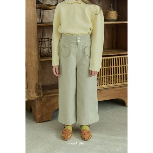 儿童时尚爱心兜兜直筒裤 韩国代购南大门童装26春款 女童长裤856