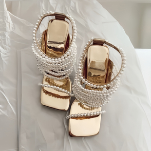 高跟凉鞋女2025新款金色珍珠优雅婚鞋细跟方头百搭一字带露趾凉鞋