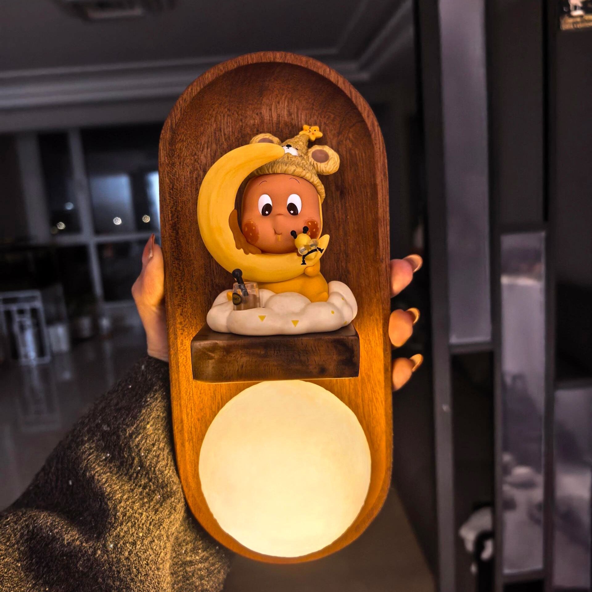 【新家的100个快递】盲盒壁挂展示架免打孔实木立体壁灯墙面装饰,收纳整理,手办收纳盒,淘宝优惠券,粉丝福利购,淘宝优惠卷