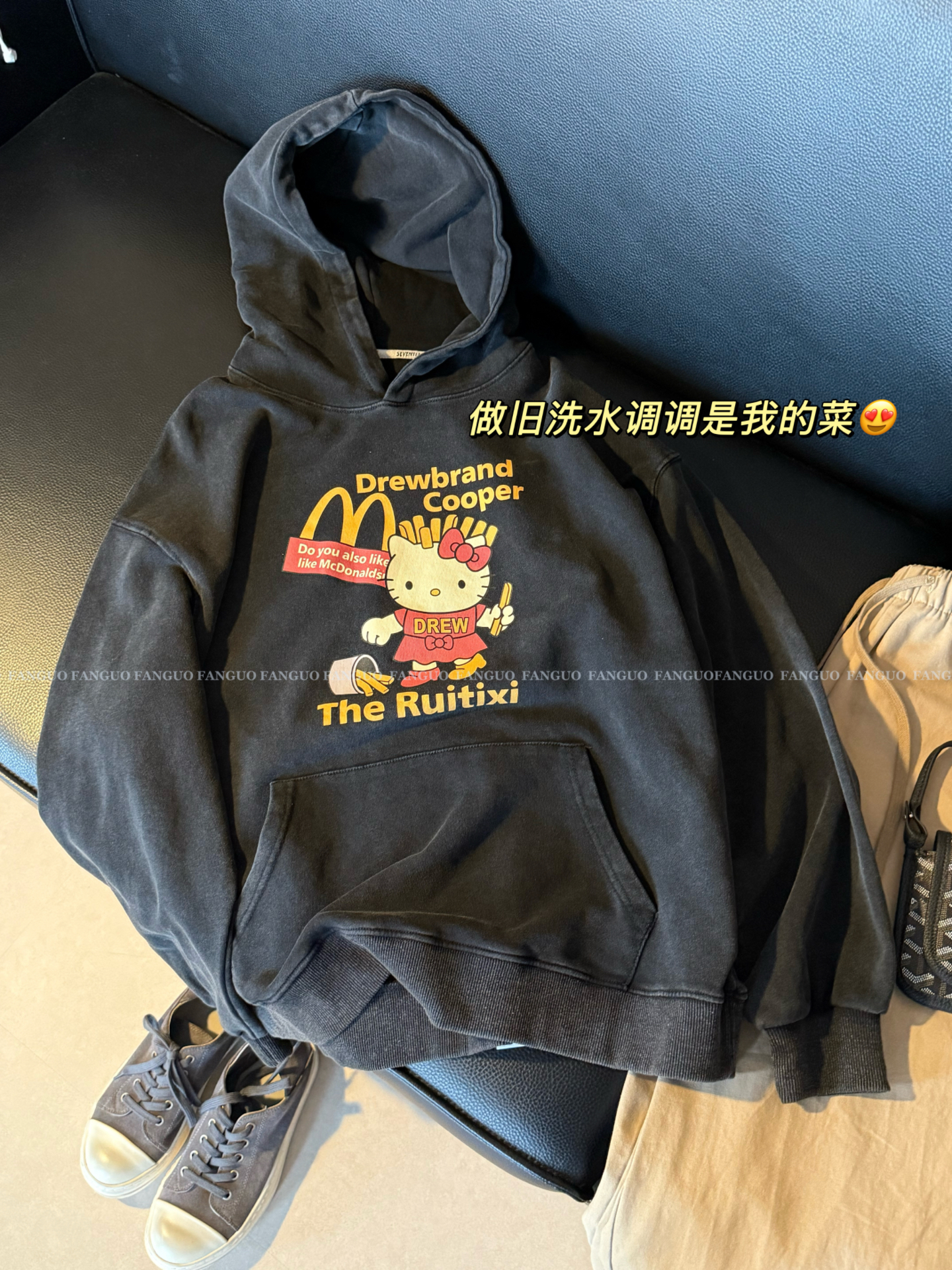 韩国单！ki*ty猫联名款  美式复古重工洗水做旧全棉毛圈连帽卫衣