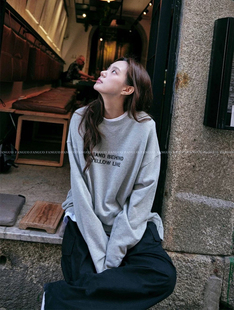 韩国spelle* 随意慵懒风毛边不规则设计感300g毛圈棉卫衣女