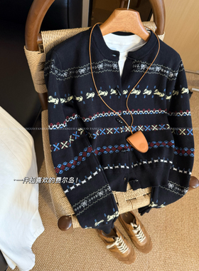 氛围感jue了！费尔岛毛衣复古提花牛角扣针织衫开衫女