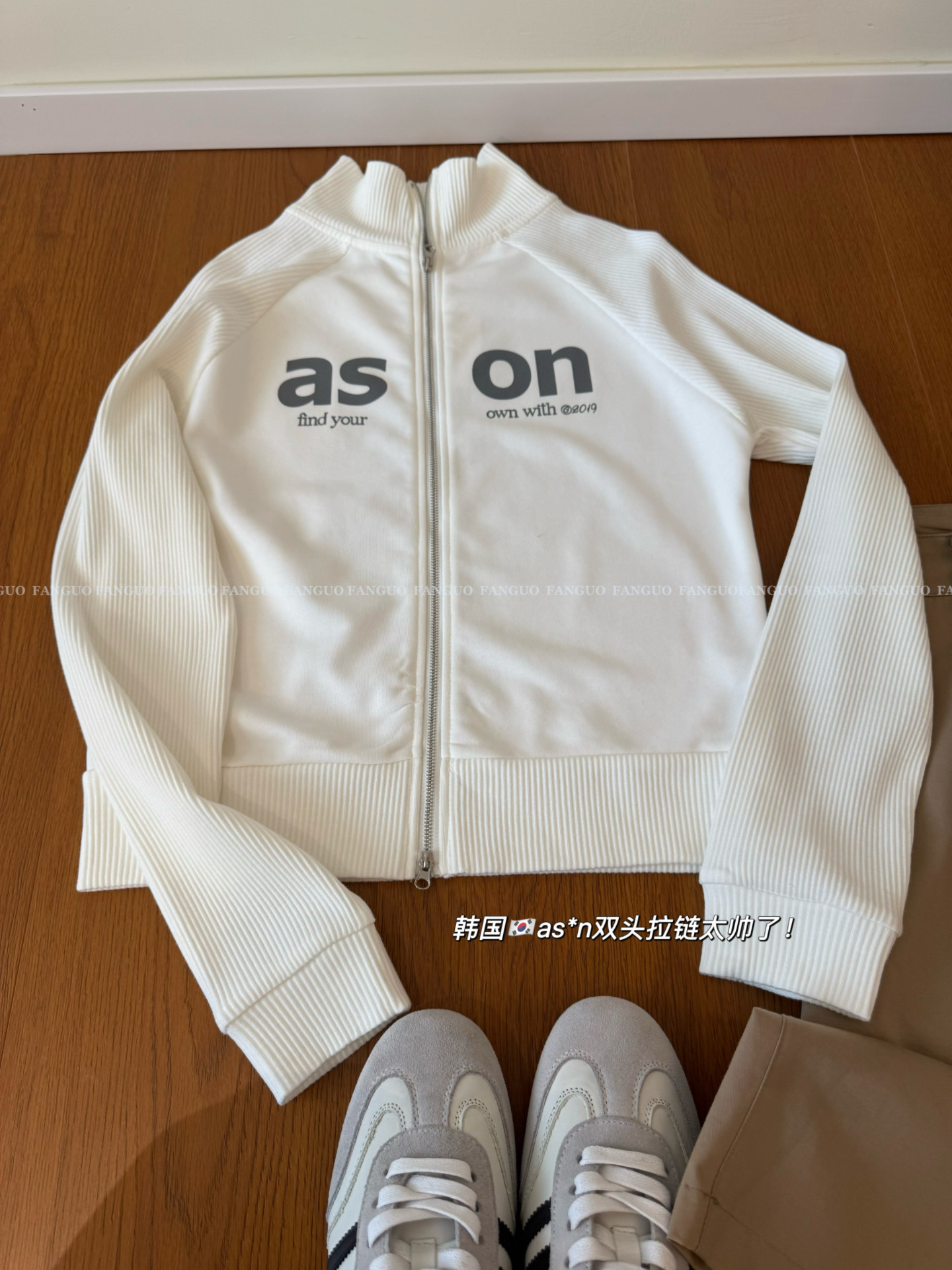 韩国as*n球衣风 帅气显瘦！全棉双拉链立领薄款卫衣外套女包邮图片
