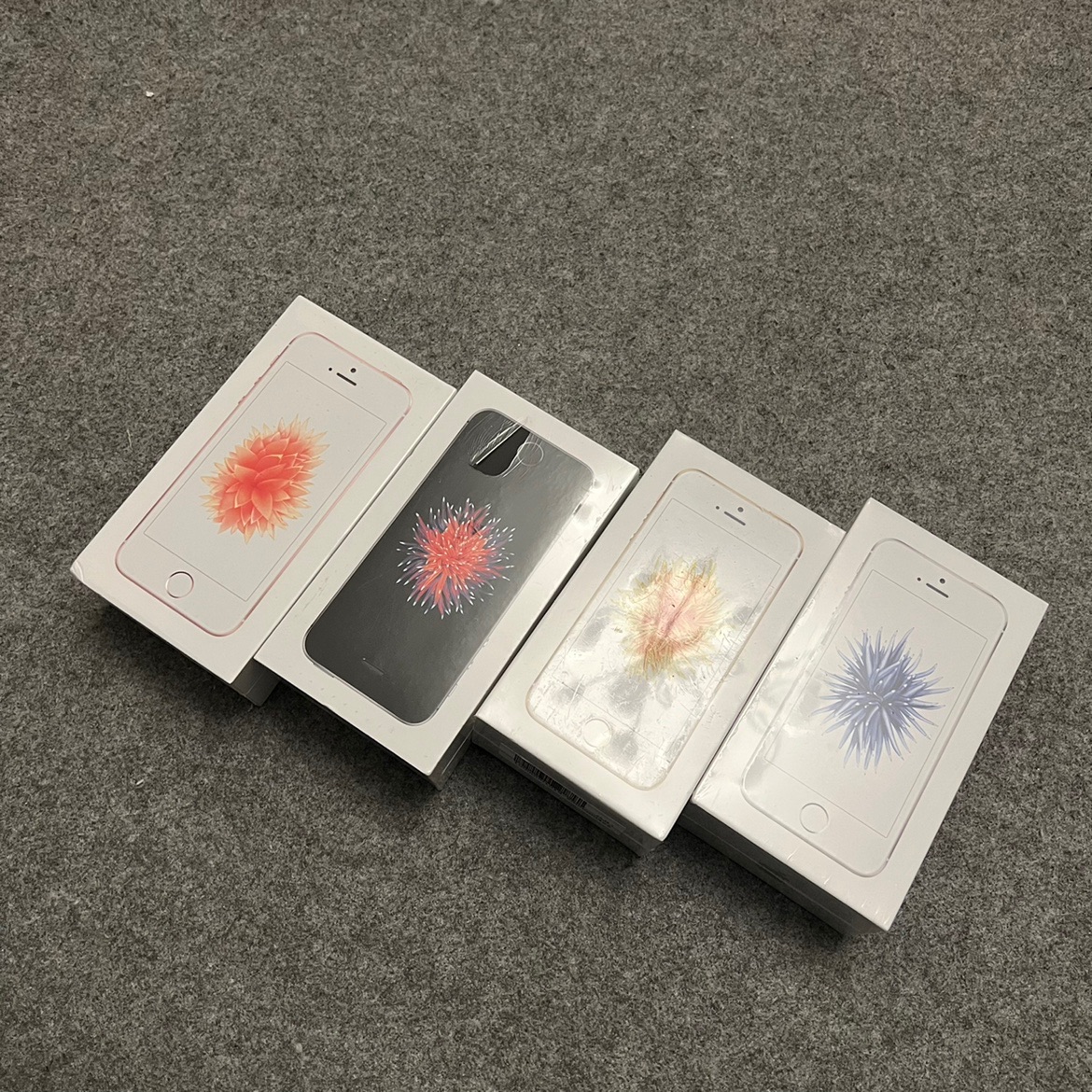 原封无锁 Apple 苹果se小钢炮10系统老系统 未激活iphone原封包装
