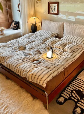 中古风包豪斯真皮床意式极简小户型卧室布艺软靠背家用1米8双人床