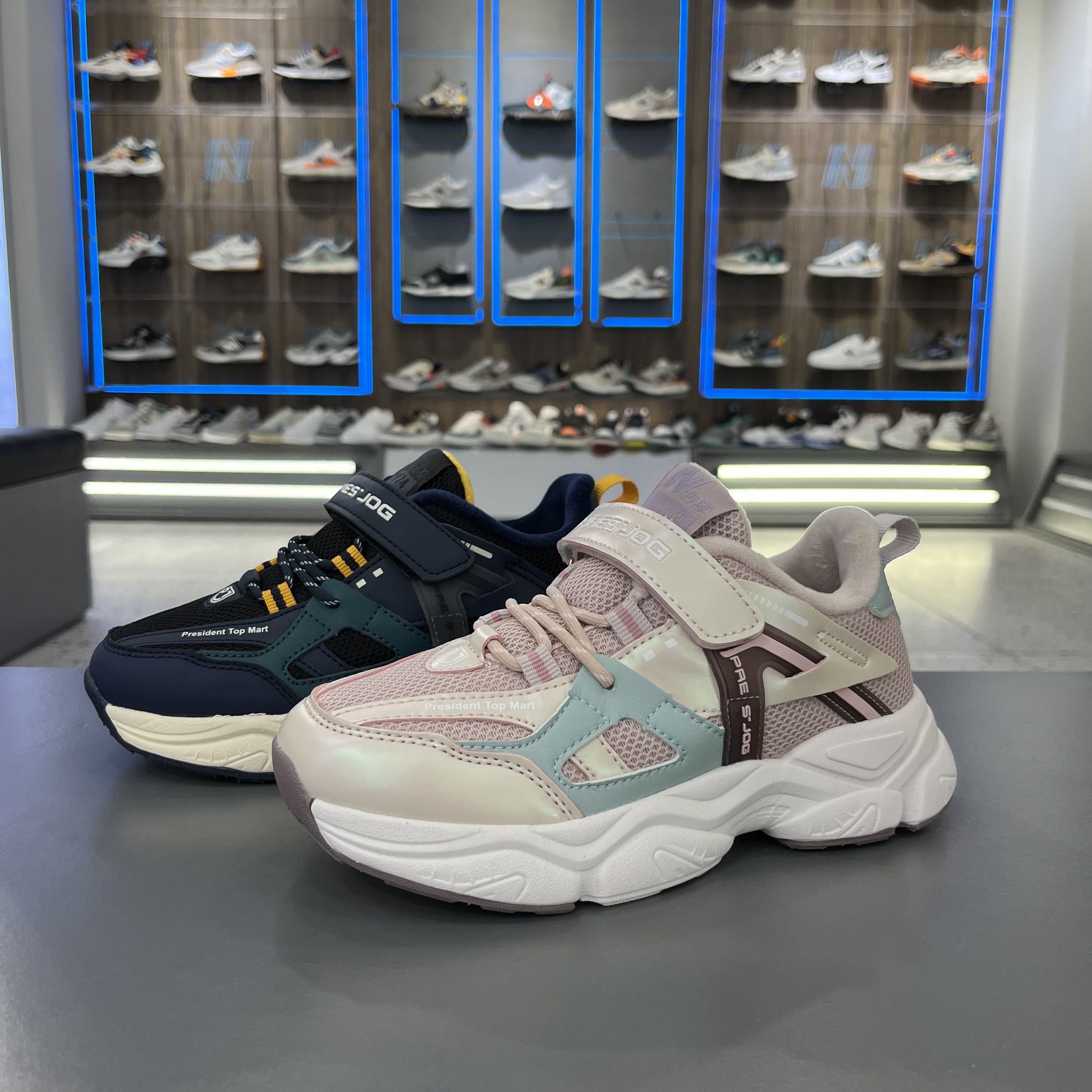 小总统秋冬运动鞋大小童保证正品