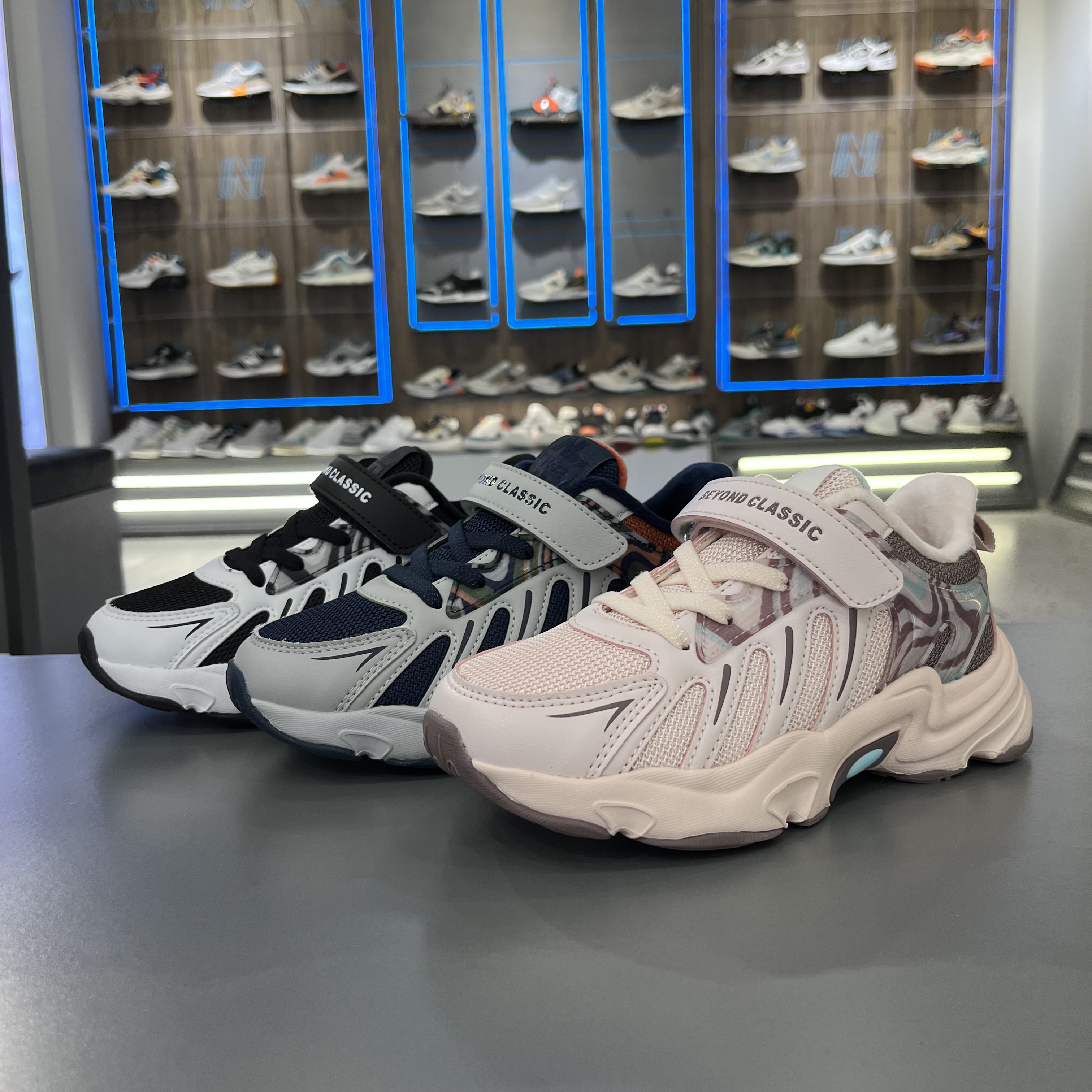 小总统保暖休闲儿童舒适童鞋