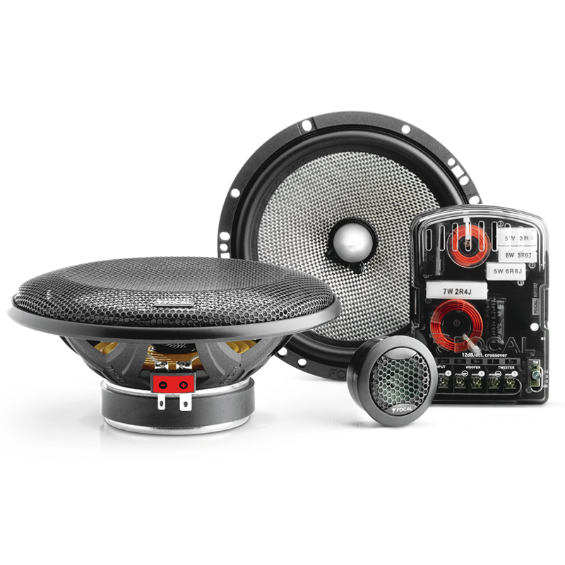 法国FOCAL劲浪165AS二路套装喇叭，带有可调节分频器，全新设计的防护罩。具有大功率高性能控制，以及较低的频率响应，更大的声场定位，高动态和高效率是起显著特点。它甚至可以直接连接大功率车载收音机。失真较小，信号还原度和再现能力强。