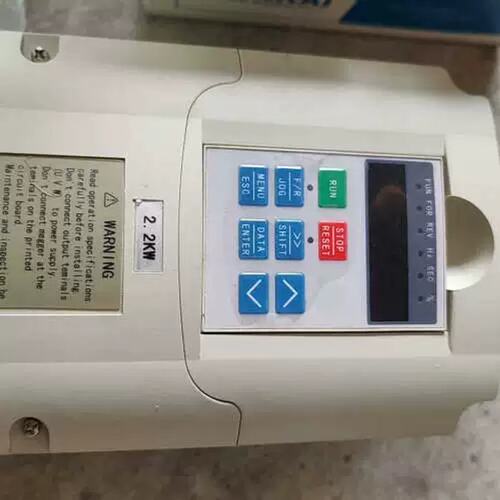 议价 变频器 WKS0.75G2T1B 一台