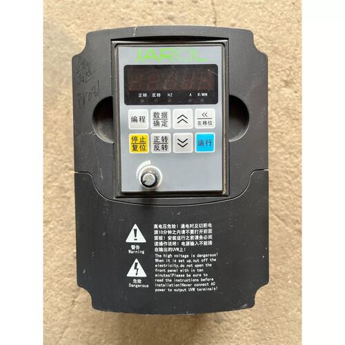 议价变频器 JR7110-1R5G-4-1010
