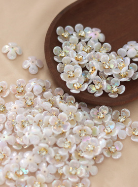 四叶白色荧光仿珍珠花朵金色花芯DIY古风新娘团扇发簪等饰品配件