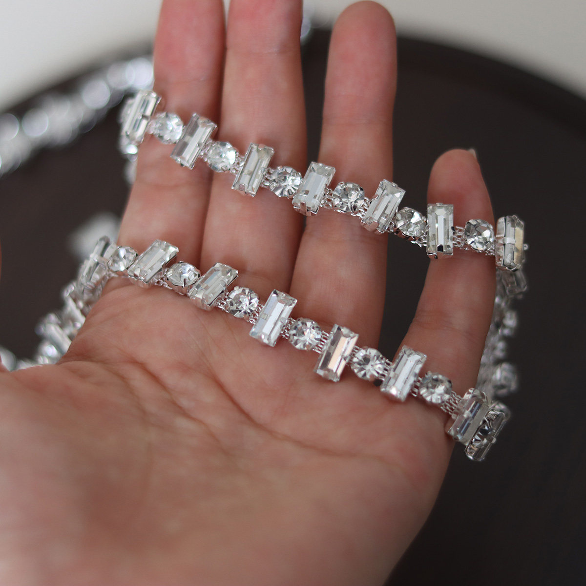 白色长方条形玻璃水钻链条DIY衣服婚纱领扣鞋子装饰链子服饰配件,饰品/流行首饰/时尚饰品新,链条,淘宝优惠券,粉丝福利购,淘宝优惠卷