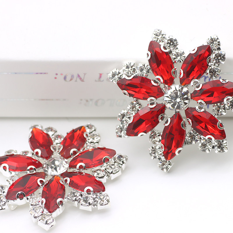红色花朵形状水钻手缝配饰秀禾服婚纱包包等DIY饰品装饰钻