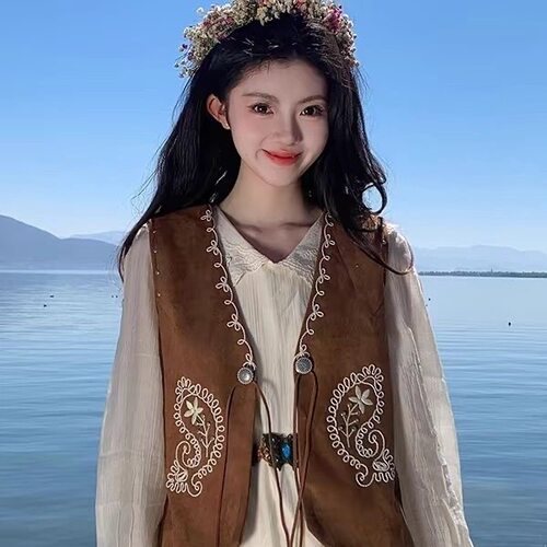 复古西米亚民族马甲刺绣度假