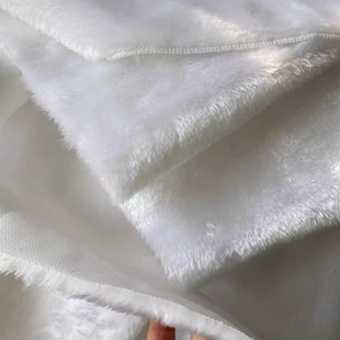 手办布娃娃展示白绒布盲盒收纳布毛绒布手机店眼镜柜台毛绒垫布料