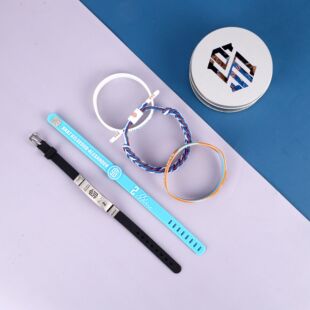 篮球明星手环套装高端球星夜光硅胶钛钢可调节运动腕带手绳手办男