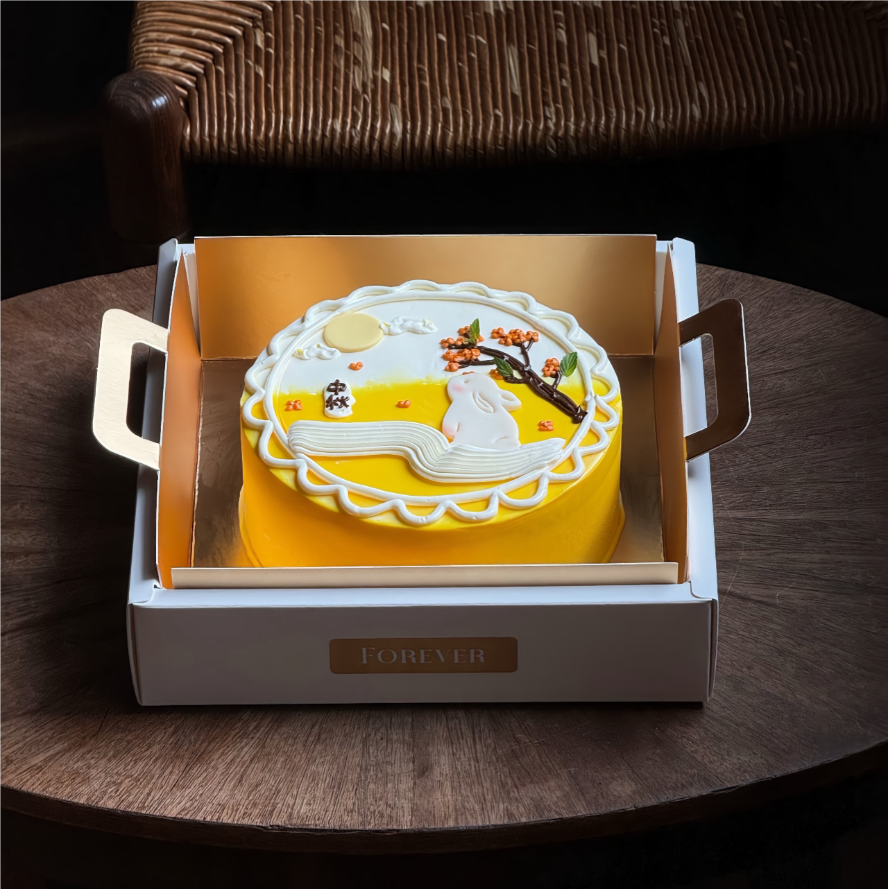 2025中秋节蛋糕包装盒高档金底透明pvc手提中秋节法式月饼甜品盒