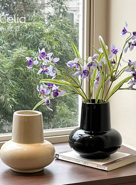 北欧ins风陶瓷花瓶客厅餐桌高级法式黑白色复古花仿真器插花摆件